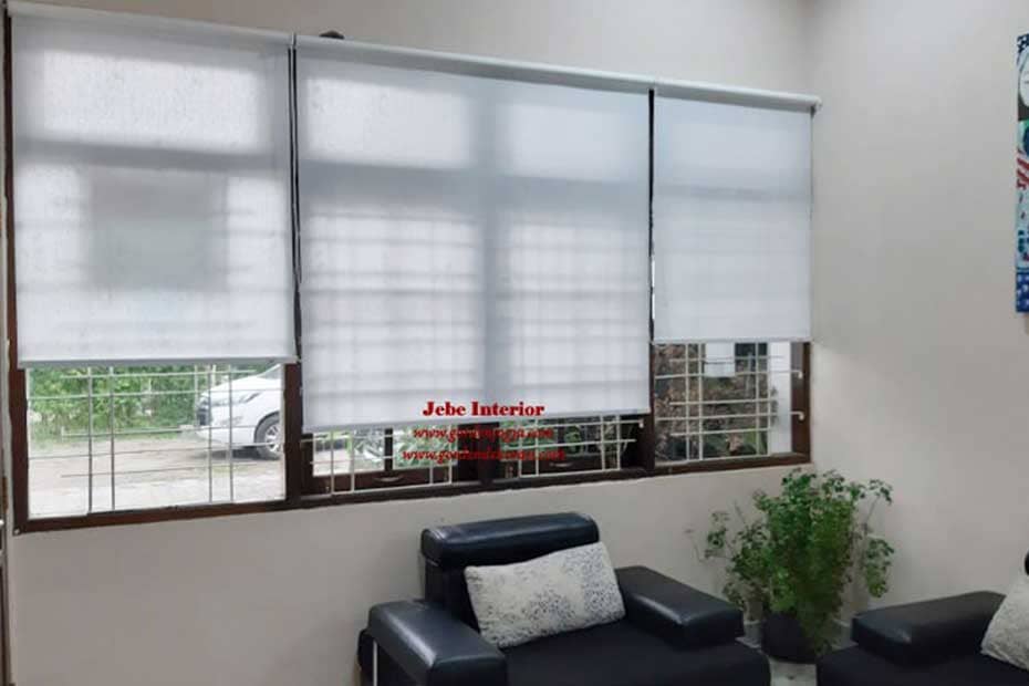 roller blind murah